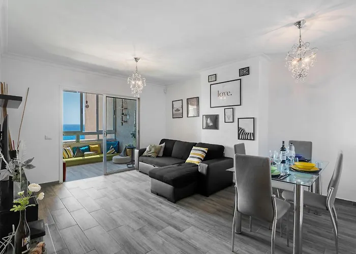 Jardines Del Mar Ocean View 아파트